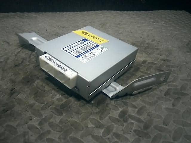 Transmission Computer SUZUKI Jimny 2012 ABA-JB23W 3888061L00 — photo 4