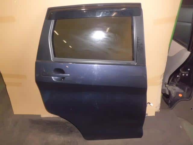 Rear Right Door Assembly MITSUBISHI Ek custom 2013 DBA-B11W — photo 1
