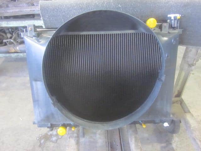 Radiator MAZDA Sentia 1998 GF-HEEP JEA615200 — photo 2