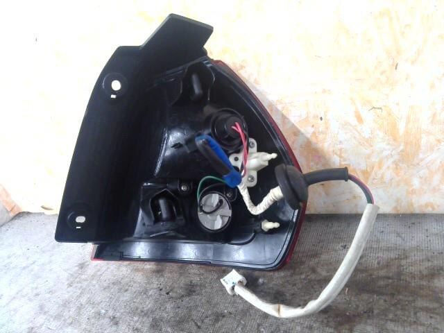 Left Tail Light NISSAN Ad 2006 CBF-VHNY11 — photo 3