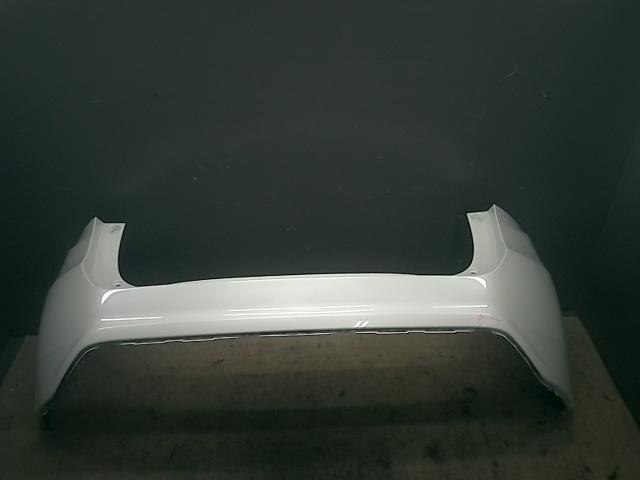 Rear Bumper Face TOYOTA Harrier 2014 DBA-ZSU60 — photo 1