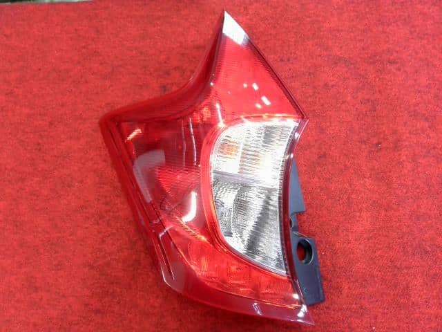 Left Tail Light NISSAN Note 2012 DBA-E12 — photo 1