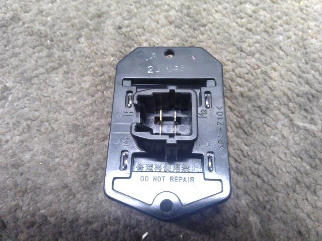 Heater Resistor TOYOTA Porte 2007 CBA-NNP15 — photo 2