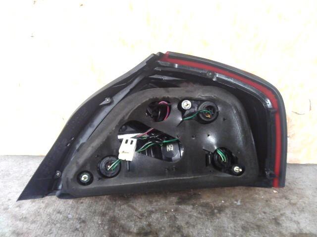 Left Tail Light NISSAN Cima 2001 GH-HF50 — photo 2