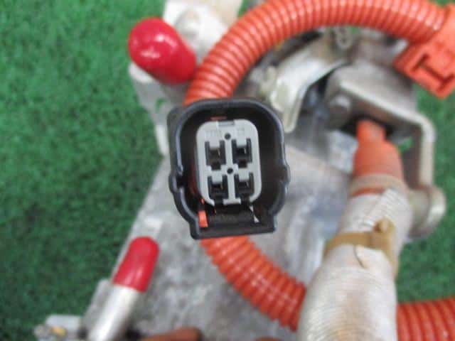 A/C Compressor HONDA Accord 2014 DAA-CR6 — photo 4