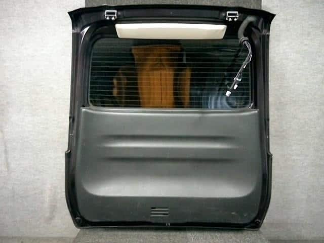 Back Door Assembly NISSAN Serena 2011 DBA-FNC26 — photo 2