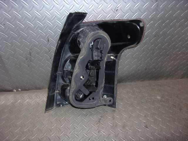Left Tail Light TOYOTA Avensis 2005 CBA-AZT255W 8156105180 — photo 5