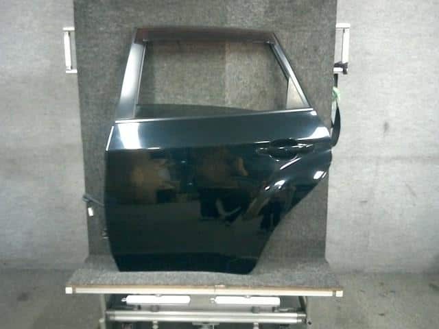 Rear Left Door Assembly SUBARU Impreza 2007 CBA-GRB 60409FG1109P — photo 1