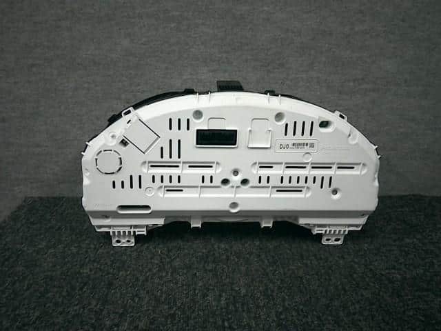 Speedometer HONDA Vezel 2014 DBA-RU2 — photo 2
