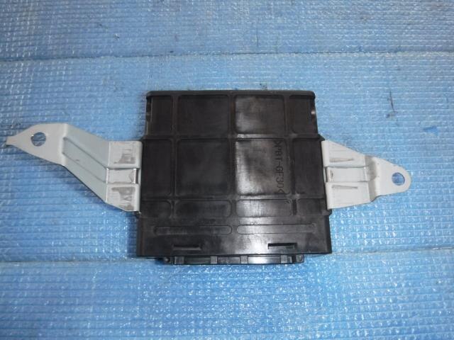 Engine Control Unit NISSAN Clipper 2008 GBD-U72 — photo 2