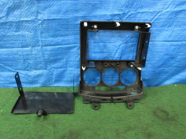 Cluster Panel MAZDA Premacy 2010 DBA-CREW C30555210A — photo 3