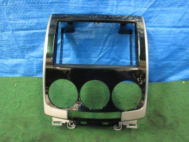 Cluster Panel MAZDA Premacy 2010 DBA-CREW C30555210A — photo 2