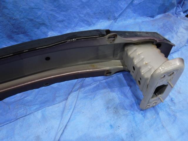 Front Bumper Reinforcement TOYOTA Ractis 2011 DBA-NSP120 — photo 4