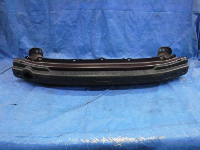 Front Bumper Reinforcement TOYOTA Ractis 2011 DBA-NSP120 — photo 1