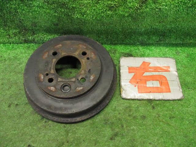 Rear Brake Drum SUBARU Sambar 2006 LE-TV2 — photo 1