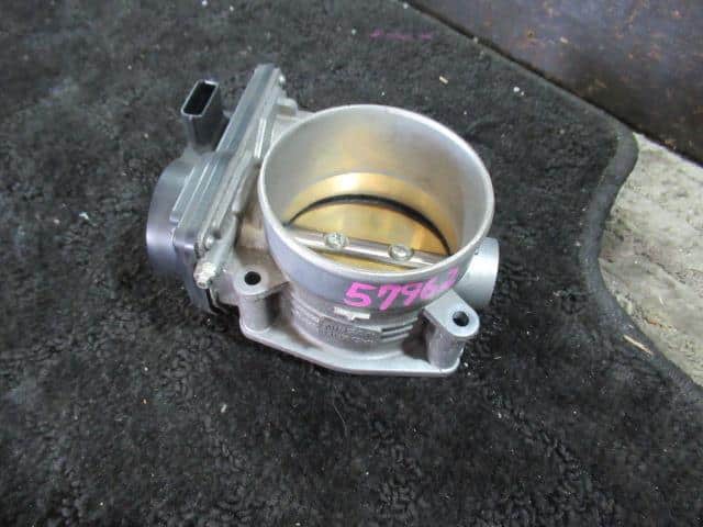 Throttle Body NISSAN Fuga 2007 CBA-GY50 — photo 1