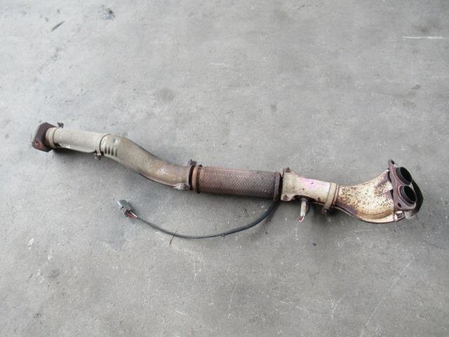 Front Exhaust Pipe NISSAN Avenir 1990 E-PW10 — photo 1