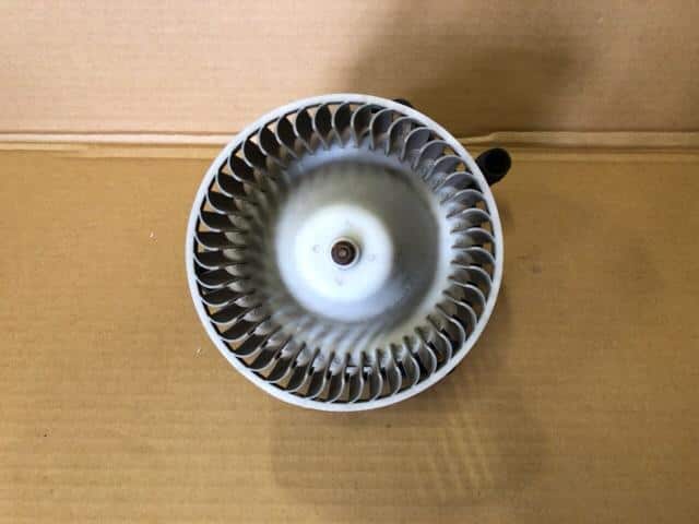 Blower Motor NISSAN Rasheen 1998 E-RKNB14 — photo 3