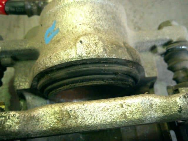 Front Right Caliper SUZUKI Carry 2019 EBD-DA16T 5510182M01999 — photo 3