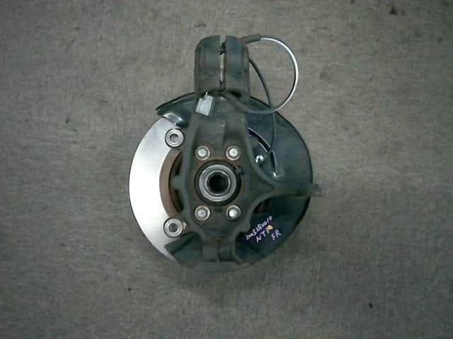 Front Right Knuckle Hub Assembly NISSAN X-Trail 2016 DBA-NT32 — photo 1