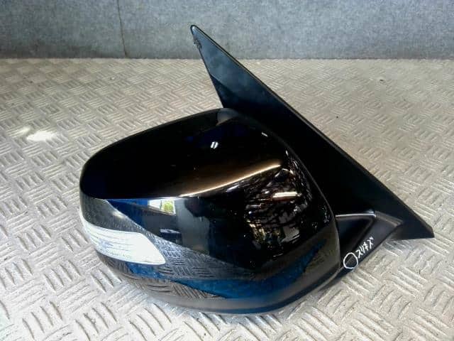 Right Side Mirror HONDA Step Wagon 2019 DBA-RP3 — photo 1