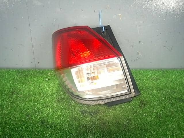 Left Tail Light MITSUBISHI Delica D2 2011 DBA-MB15S — photo 1