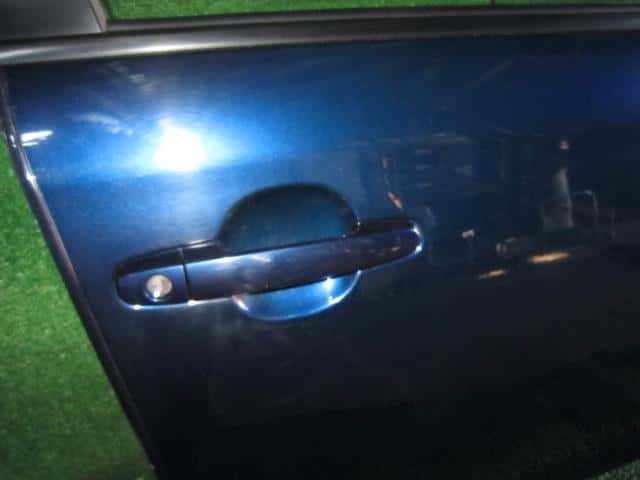 Front Right Door Assembly TOYOTA Allion 2001 UA-ZZT245 — photo 2