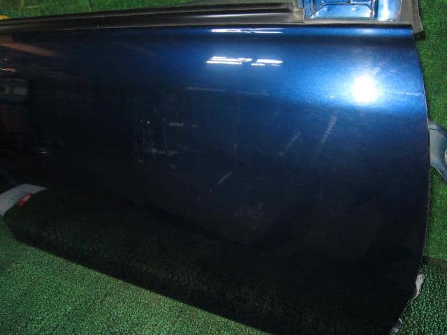 Front Right Door Assembly TOYOTA Allion 2001 UA-ZZT245 — photo 3