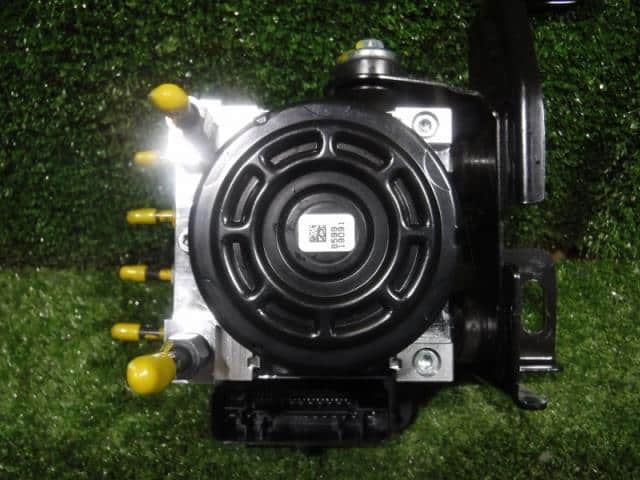 ABS Actuator NISSAN Note 2019 DAA-HE12 — photo 4