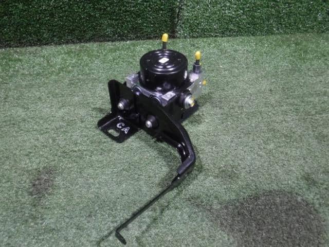 ABS Actuator NISSAN Note 2019 DAA-HE12 — photo 2