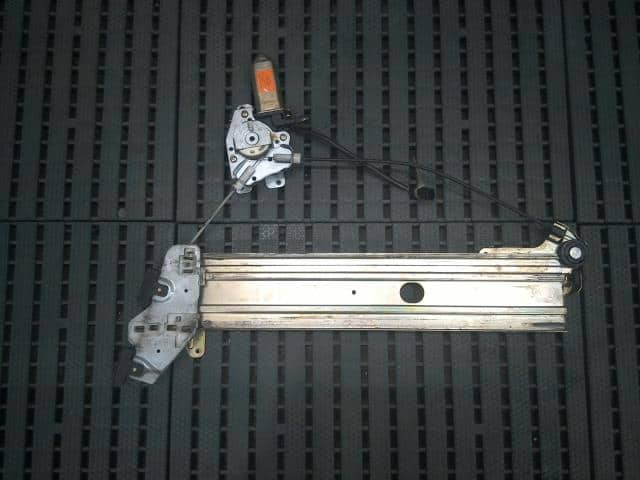 Front Right Door Regulator Mitsubishi Fuso Fighter Mignon 2005 PA-FK61R MK487320 — photo 2