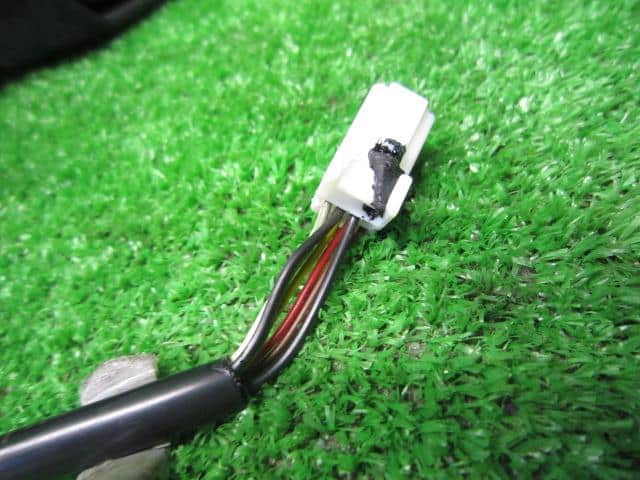 Right Side Mirror NISSAN Leaf_ 2010 ZAA-ZE0 — photo 4