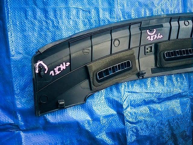 Instrument Panel NISSAN Gloria 1987 E-Y30 — photo 3
