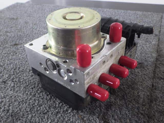 ABS Actuator SUZUKI Solio 2019 DAA-MA36S 5611057SC — photo 2