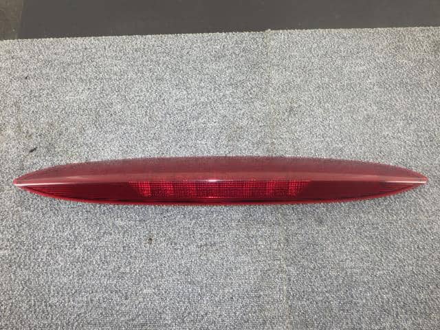 Light NISSAN Serena 2011 DBA-FC26 — photo 1