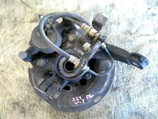 Front Right Knuckle Hub Assembly SUBARU Pleo 1998 GF-RA1 — photo 1