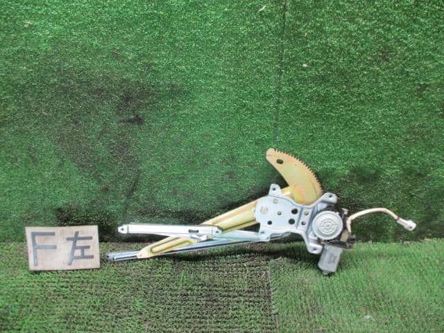 Front Left Door Regulator MAZDA Az offroad 1999 GH-JM23W 1A0359560 — photo 1
