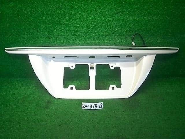 Exterior Parts TOYOTA Crown 2010 DBA-GRS202 7680130200A1 — photo 1