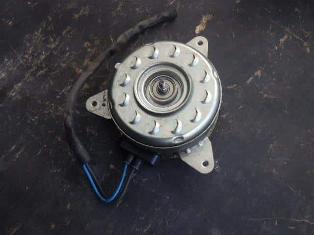 Radiator Cooling Fan SUBARU Impreza 2015 DBA-GP3 — photo 1