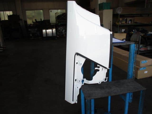 Right Front Side Body Panel ISUZU Forward 2016 TKG-FRR90S2 8974075094 — photo 1