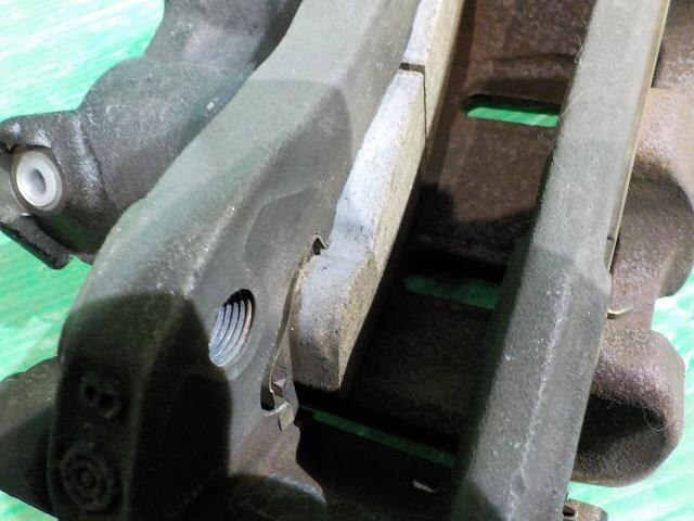 Front Right Caliper NISSAN Atlas 1998 KC-AKR66L — photo 4