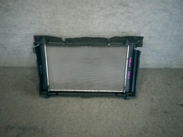 Radiator TOYOTA SAI 2010 DAA-AZK10 — photo 1