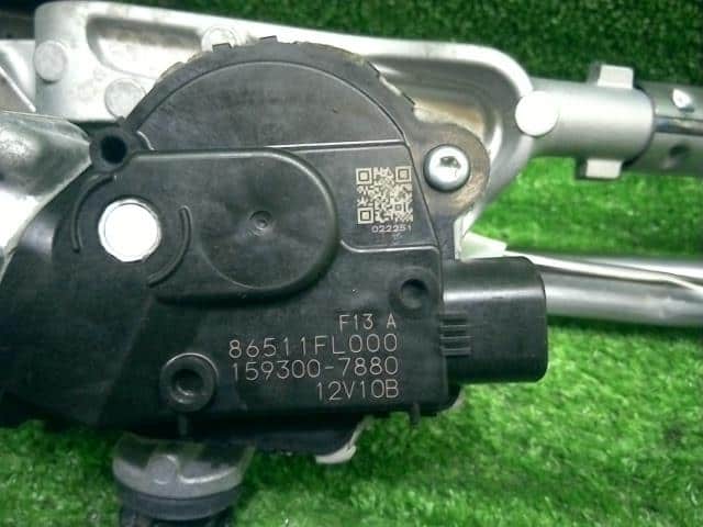 Front Wiper Motor SUBARU Vx 2018 5AA-GTE 86511FL000 — photo 3