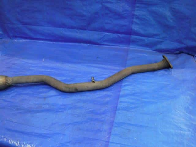 Front Exhaust Pipe SUZUKI Swift 2003 TA-HT81S 1425070H00 — photo 2