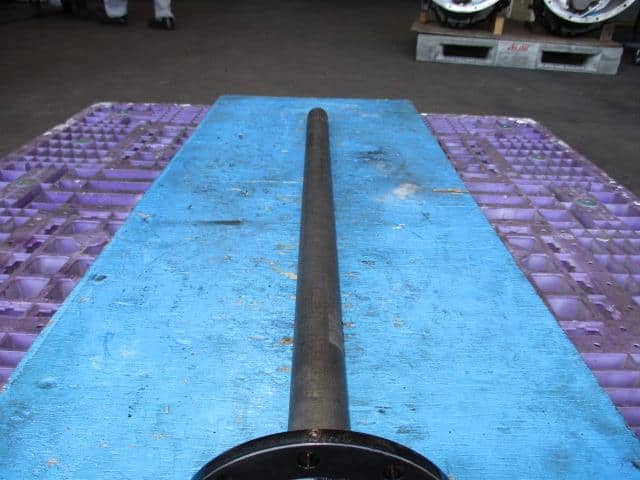Rear Right Shaft ISUZU Forward 2005 PB-FSR35G3 1421713601 — photo 2