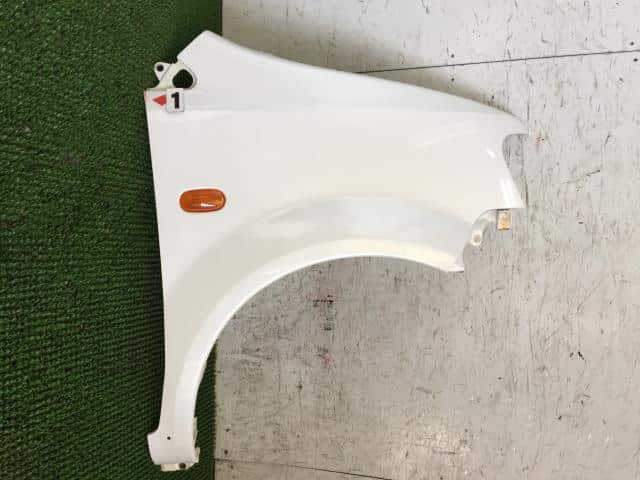 Right Fender Panel MITSUBISHI eK Sport 2009 CBA-H82W — photo 1