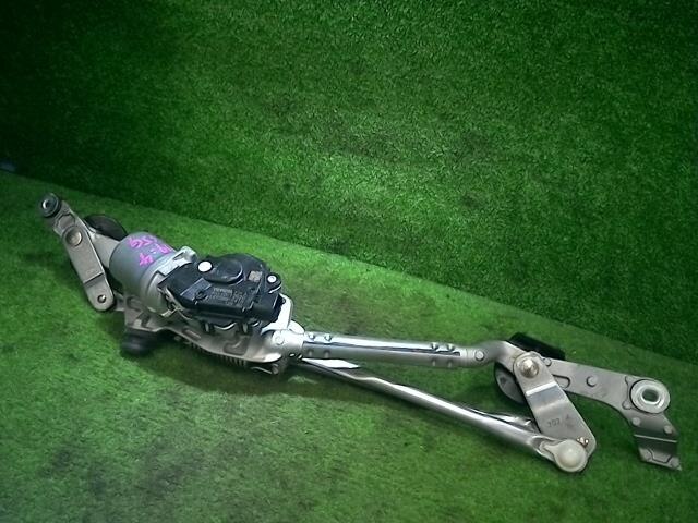 Front Wiper Motor TOYOTA Corolla Fielder 2017 DAA-NKE165 — photo 1