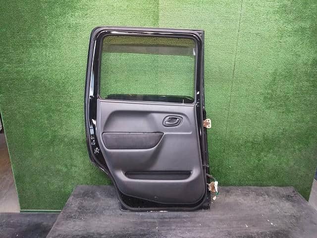 Rear Left Door Assembly MAZDA Az wagon 2001 TA-MD22S — photo 2
