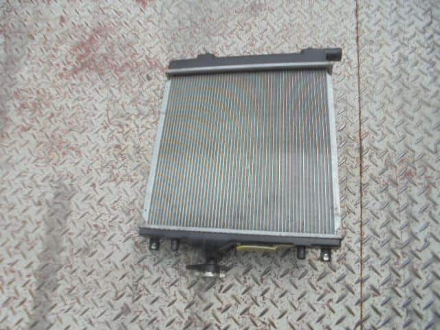 Radiator SUZUKI Alto 2006 GBD-HA24V — photo 2
