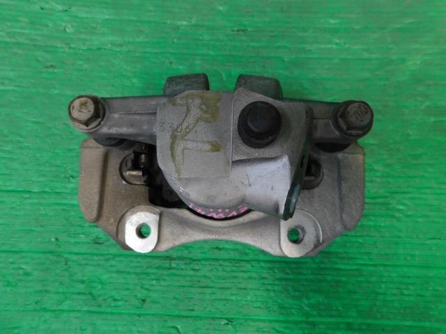 Rear Left Caliper TOYOTA Prius Alpha 2013 DAA-ZVW41 — photo 4